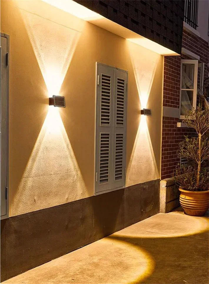 Solar Wall Lamp Outdoor LED Solar Light Waterproof 4/6/8LED Solar Powered Garden Decoration Lights for Balcony Porch Fence